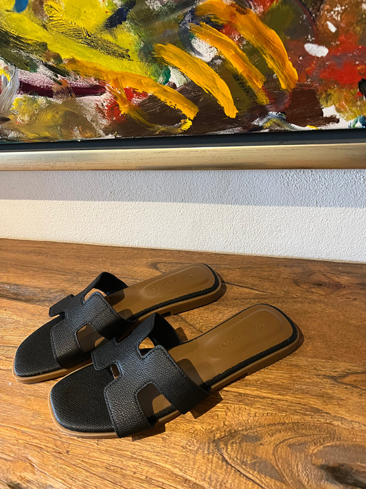 Sorte Sandaler