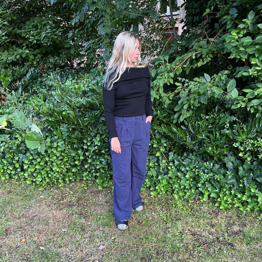 Off-shoulder Striktrøje
