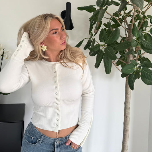 Camilla Strikcardigan med knaplukning Hvid - Limited edition