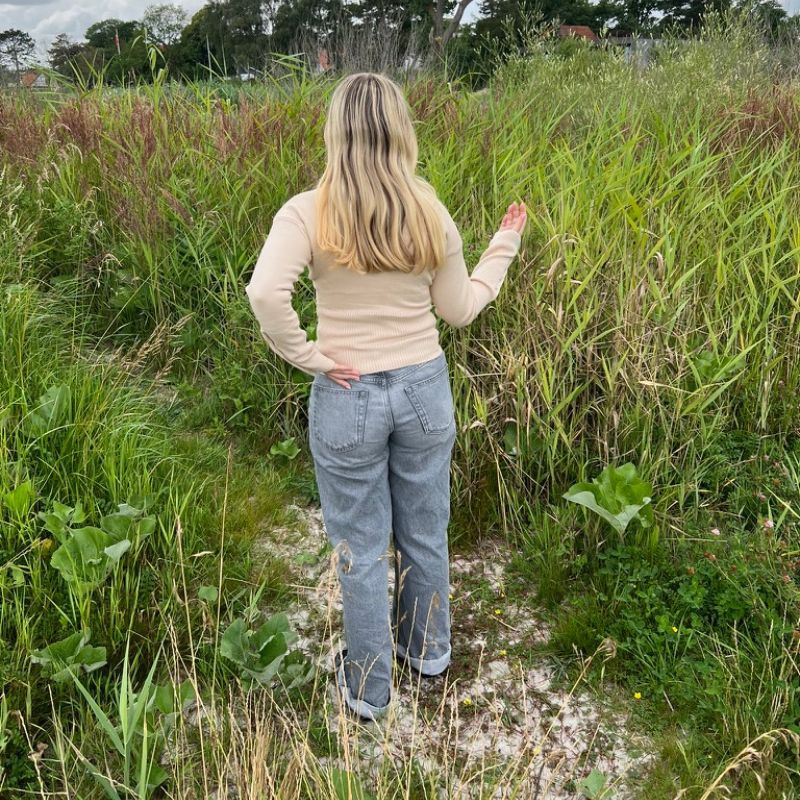 Strikcardigan med knaplukning Khaki - Limited edition fra Ryborg clothing