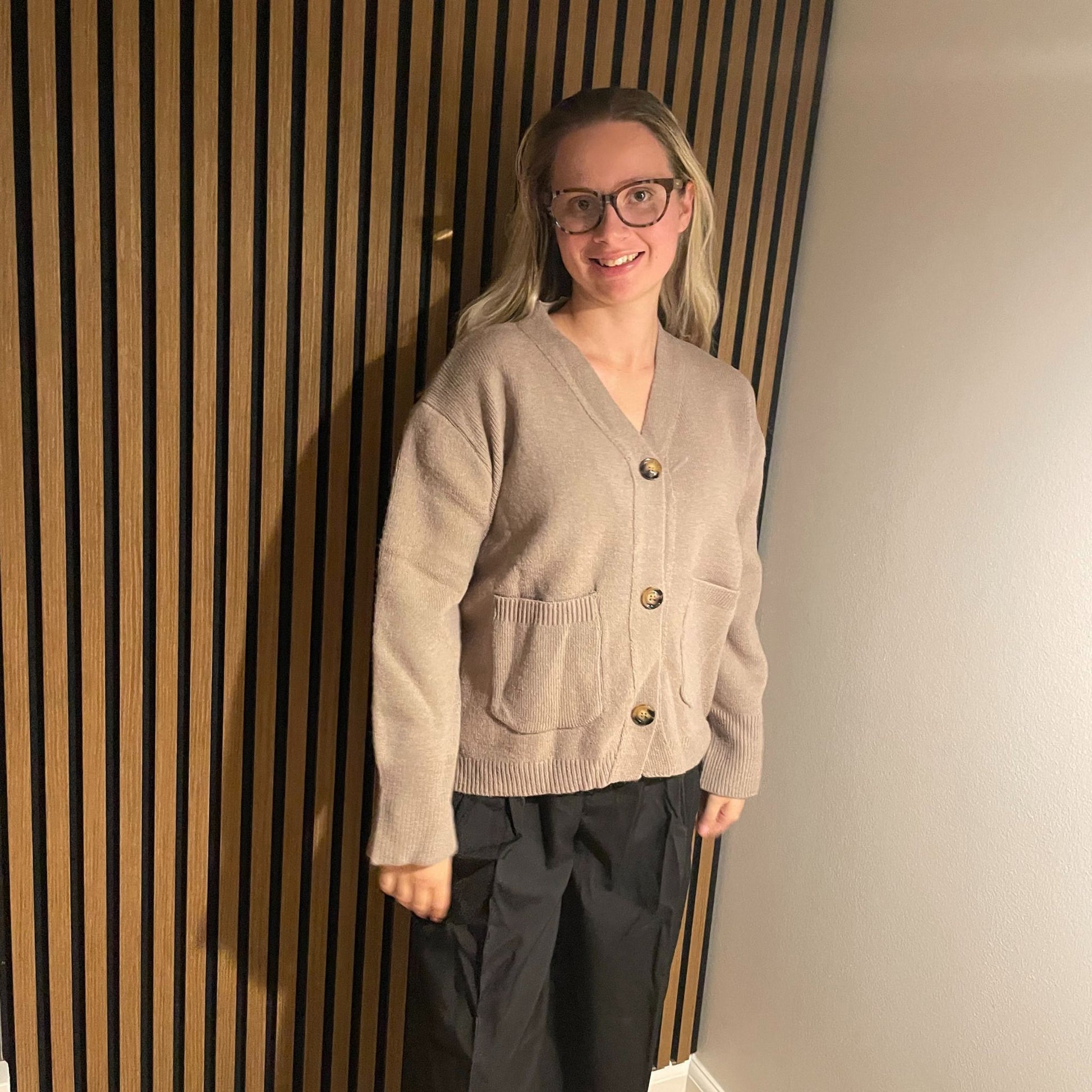Sigrid – Klassisk cardigan i tidløst design